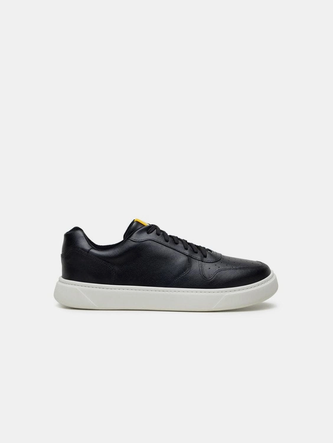 645 Unisex Vegan Corn Leather Sneakers | Black