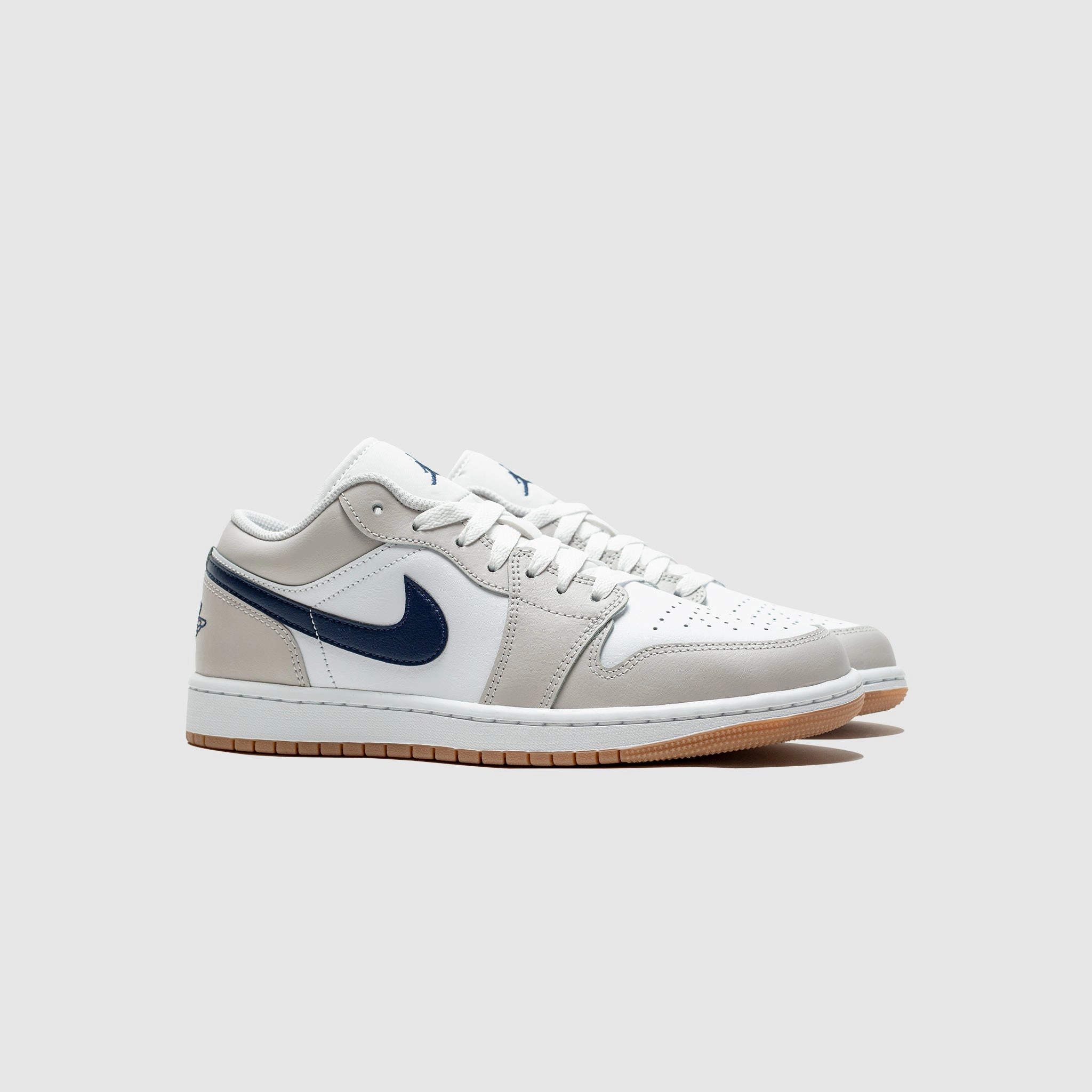 AIR JORDAN 1 LOW "MIDNIGHT NAVY"