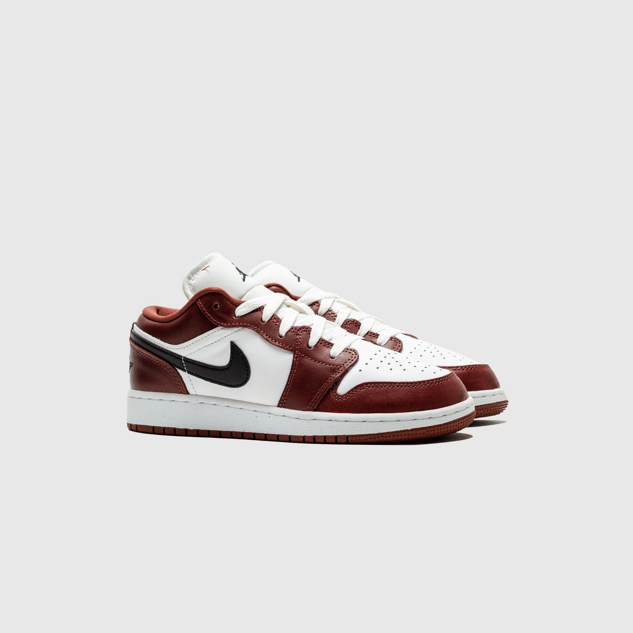 AIR JORDAN 1 LOW SE (GS) "DARK PONY"