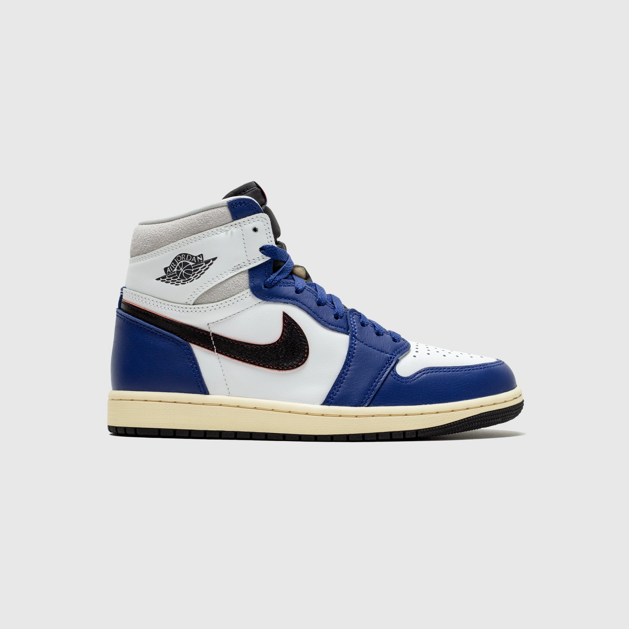 AIR JORDAN 1 RETRO HIGH OG "DEEP ROYAL BLUE"