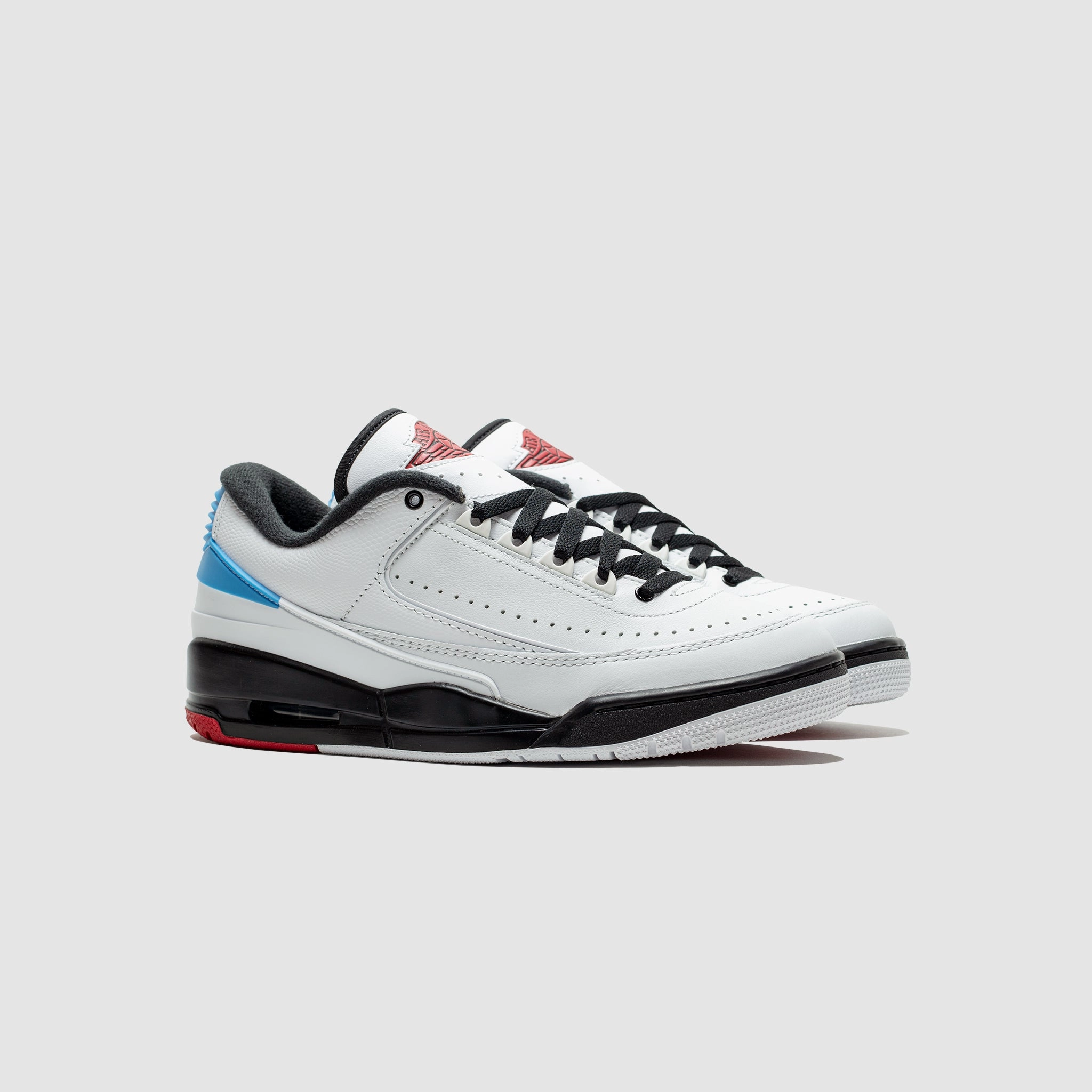 AIR JORDAN 2/3 "UNC TO CHI"
