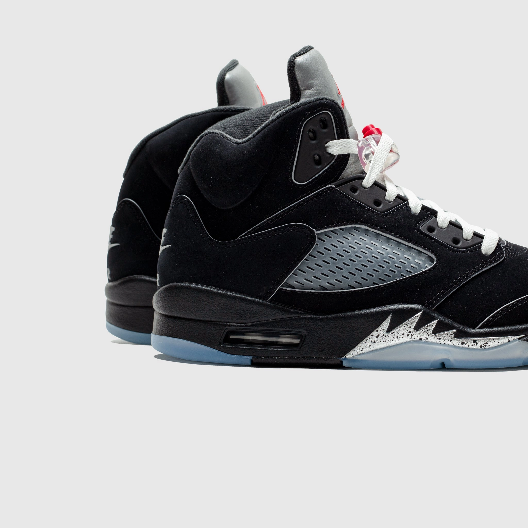 AIR JORDAN 5 RETRO OG "BLACK METALLIC REIMAGINED"