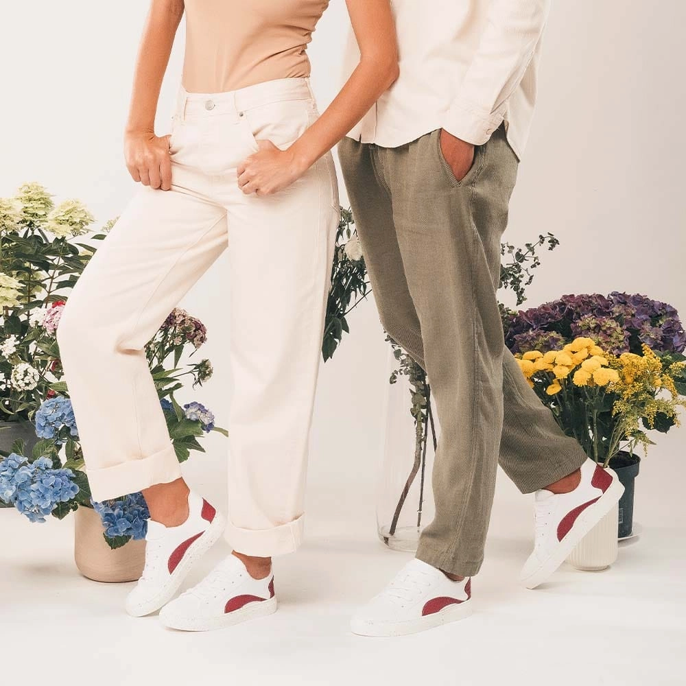 Berlin Unisex Piatex & Apple Leather Vegan Sneakers | Red