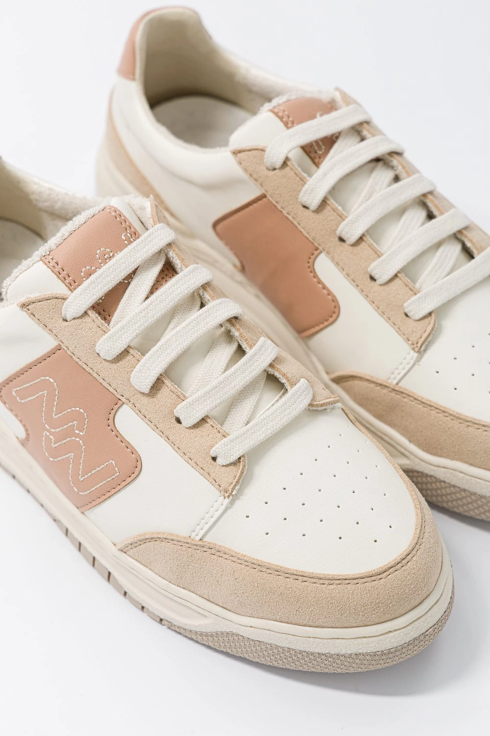 Dream Big Unisex Vegan Corn Leather Sneakers | Cafe Latte