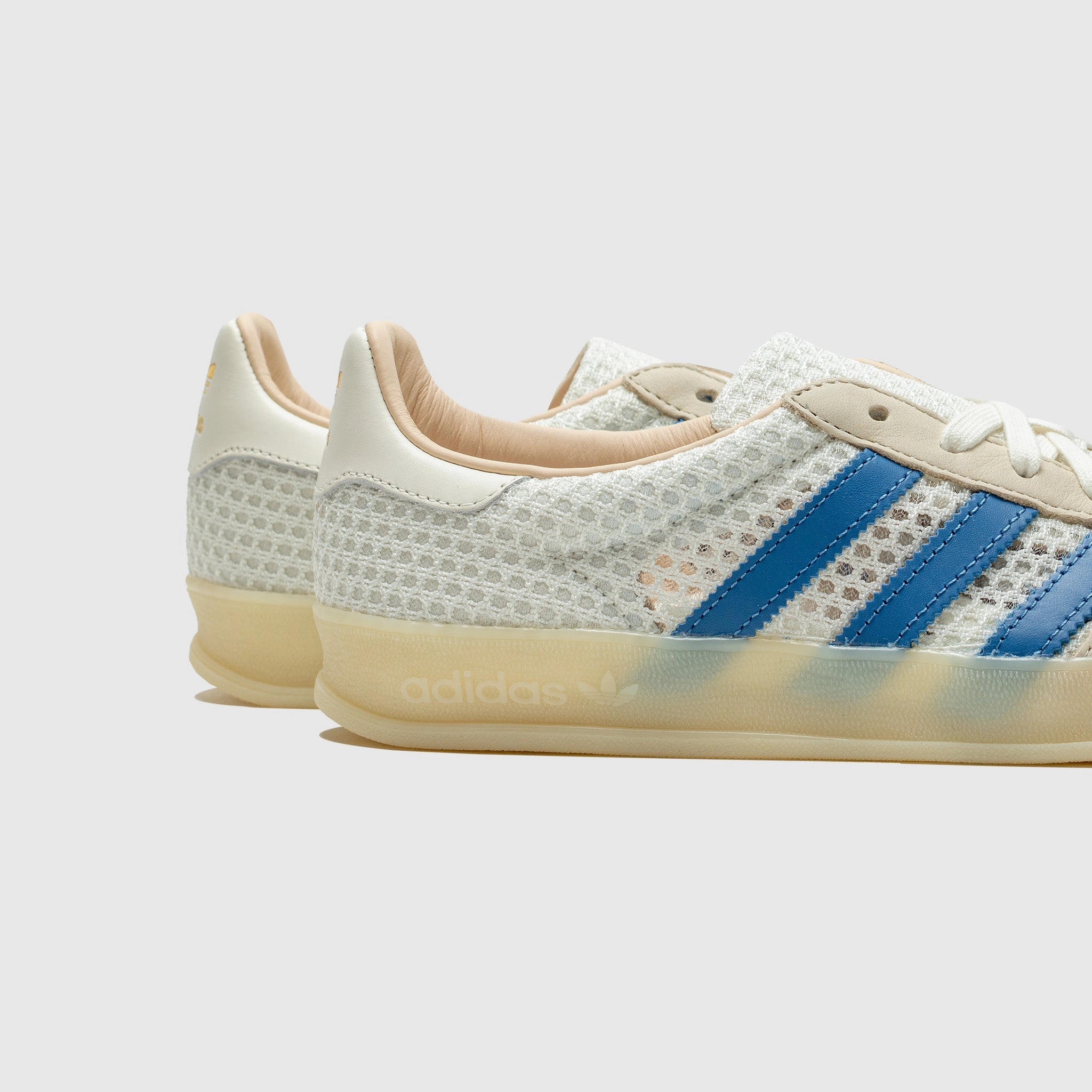 GAZELLE INDOOR