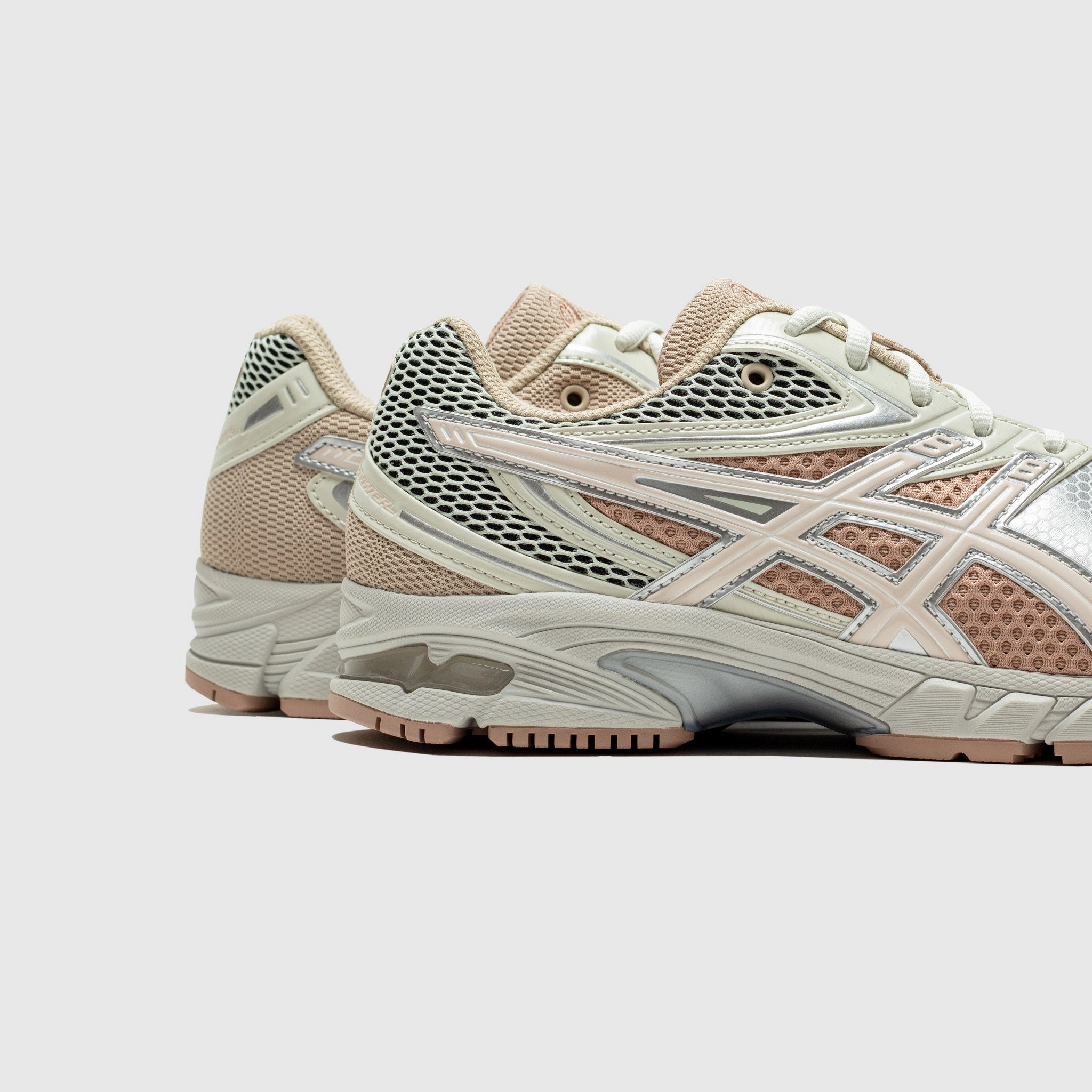 GEL-DS TRAINER 14