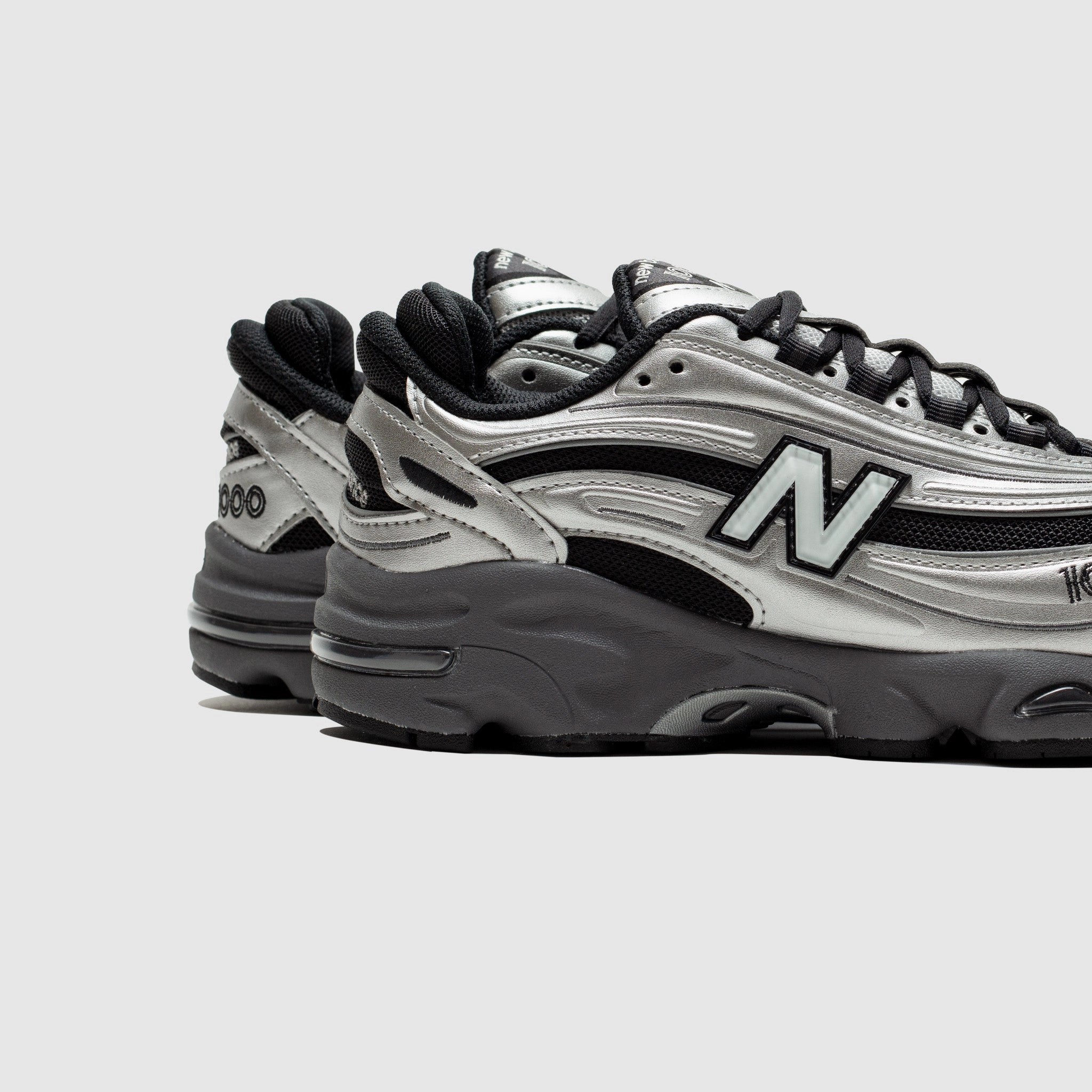 M1000EGR "SILVER METALLIC"