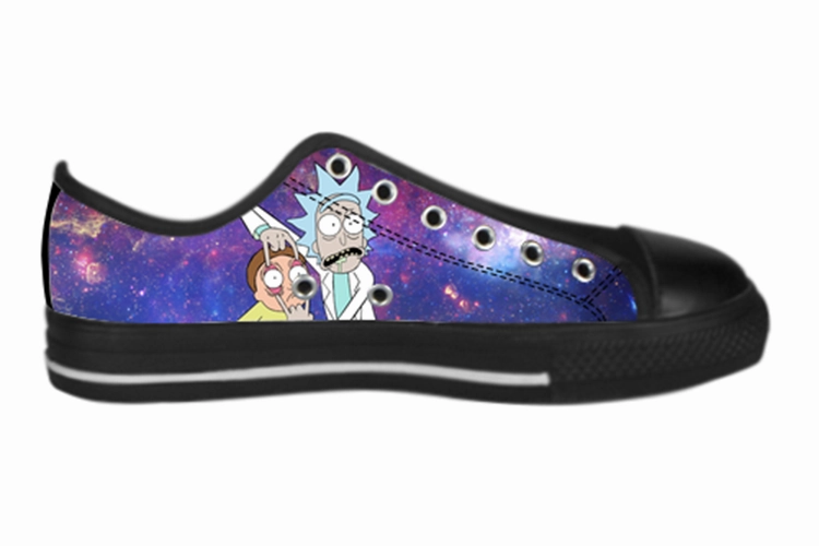 Morty in Space Low Top Shoes