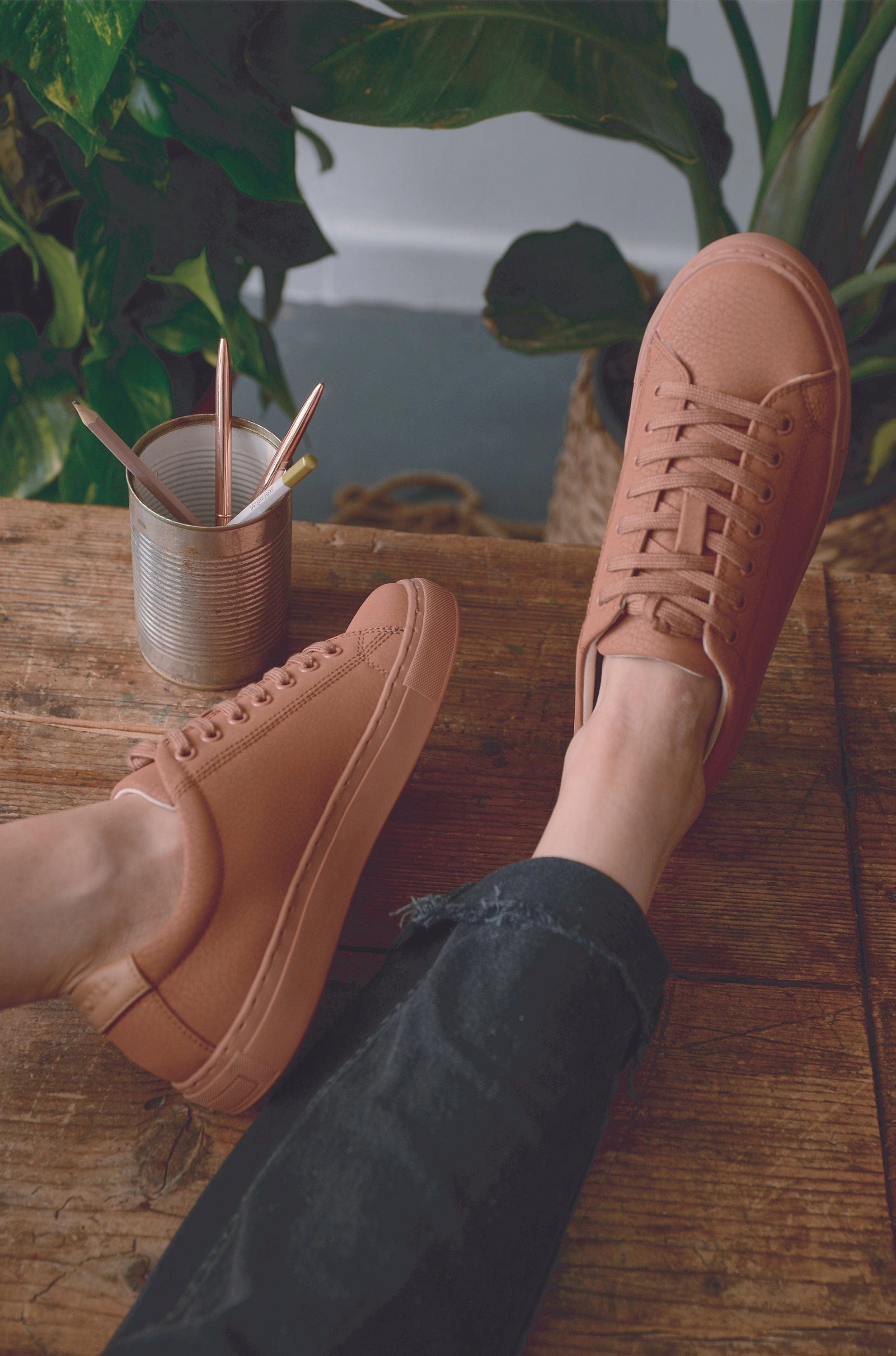 R-Kind Unisex Vegan Leather Sneakers | Mars Rustic