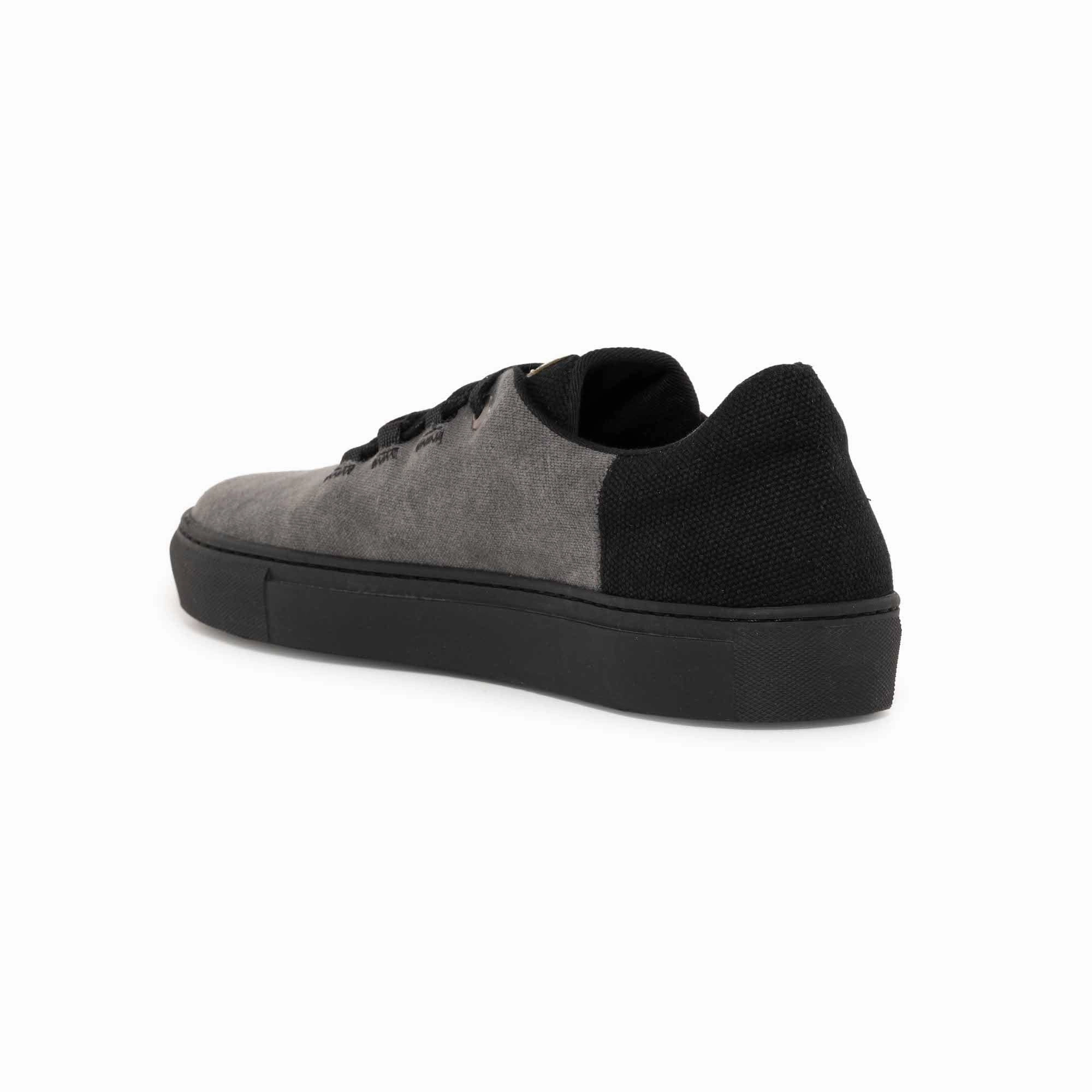 RC Free Vegan Leather Sneakers | Black