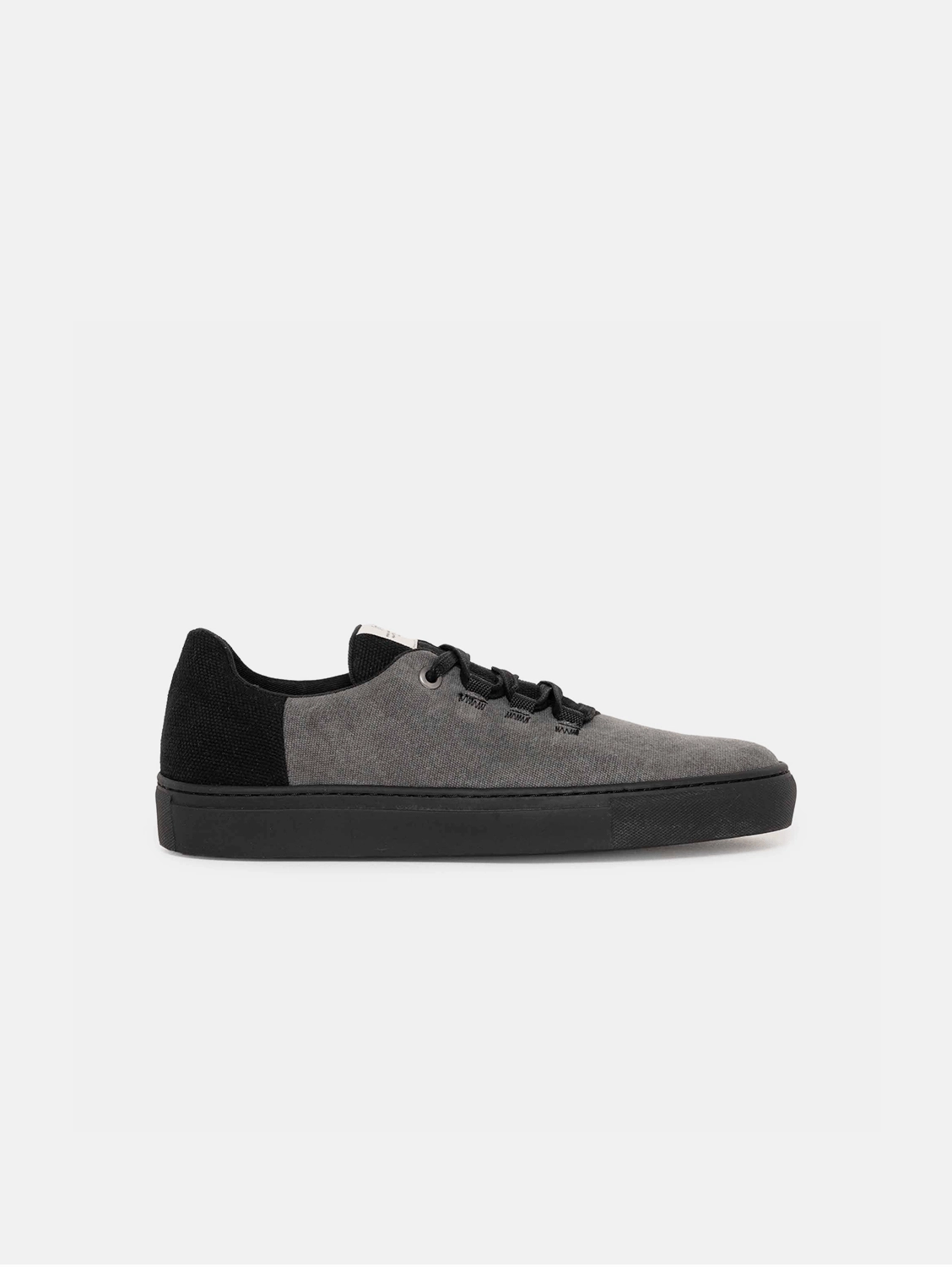 RC Free Vegan Leather Sneakers | Black