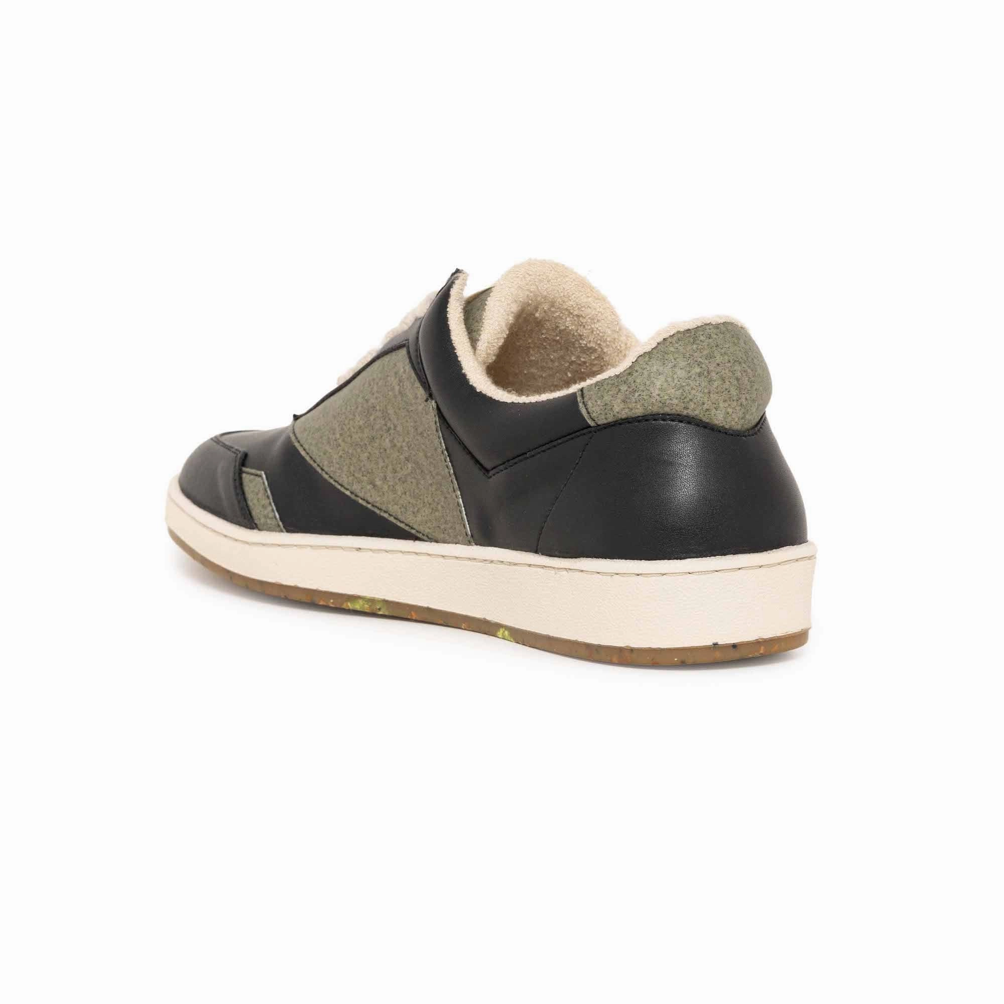 RC Retro Vegan Leather Tea Waste Sneakers | Black