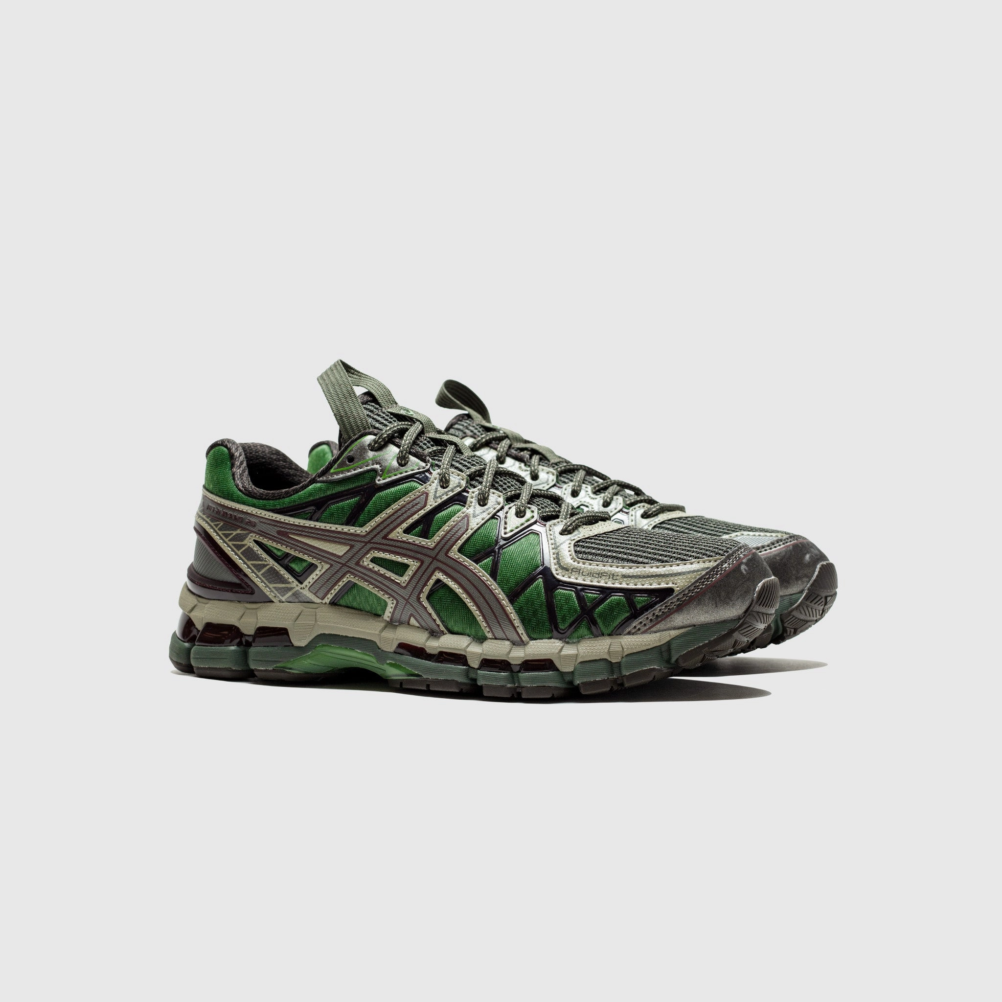 UB10-S GEL-KAYANO 20