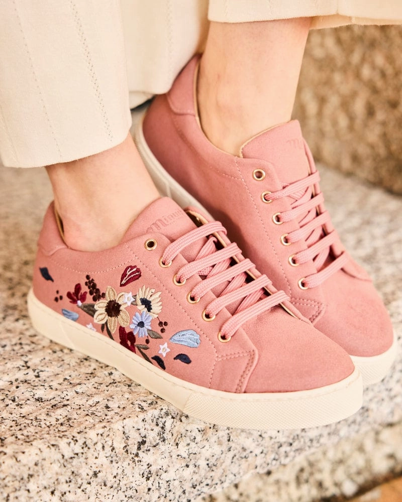 Virevolte Recycled Grain Leather Vegan Sneakers | Blush Flowers