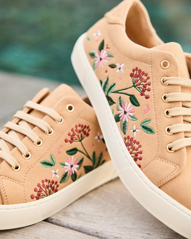Virevolte Recycled Grain Leather Vegan Sneakers | Florescence Latte