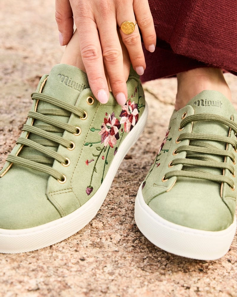 Virevolte Recycled Grain Leather Vegan Sneakers | Sage Flowers