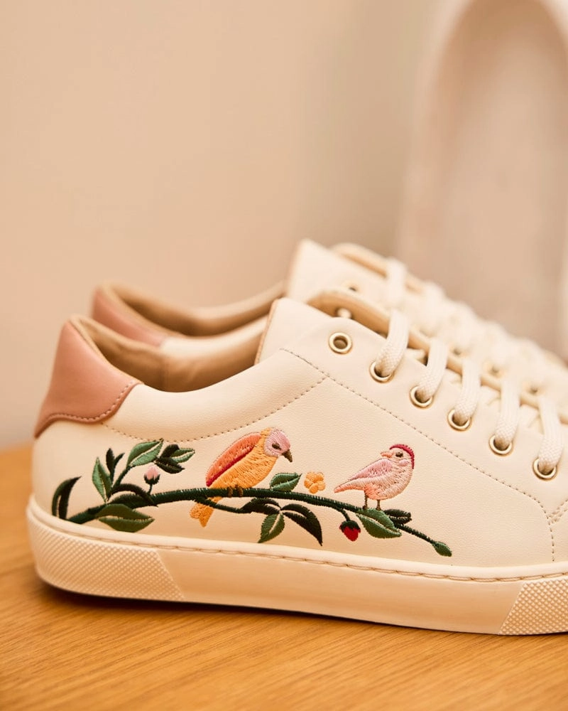Virevolte Recycled Grain Leather Vegan Sneakers | Silence