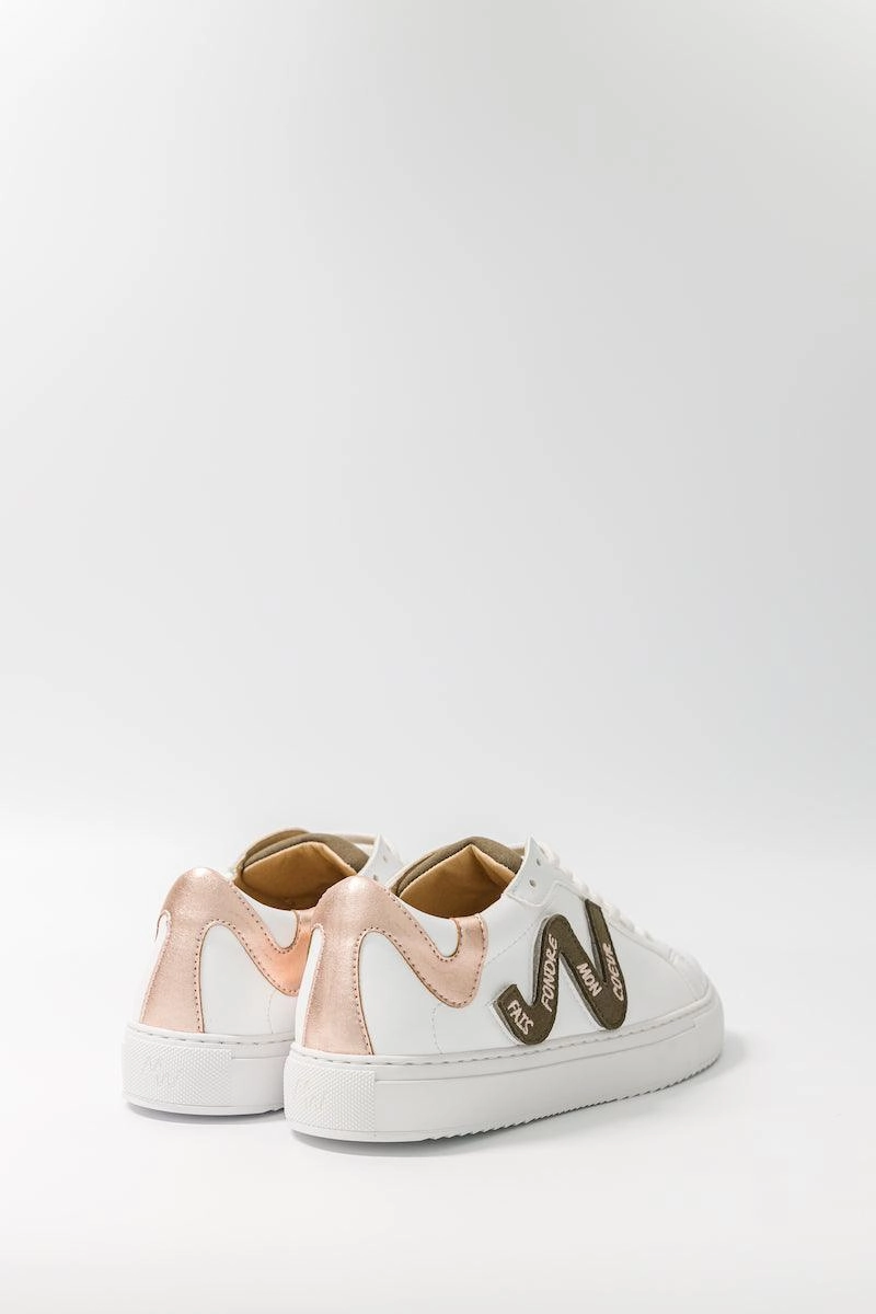 Wild Walker Women's Vegan Corn Leather Sneakers | Kaki
