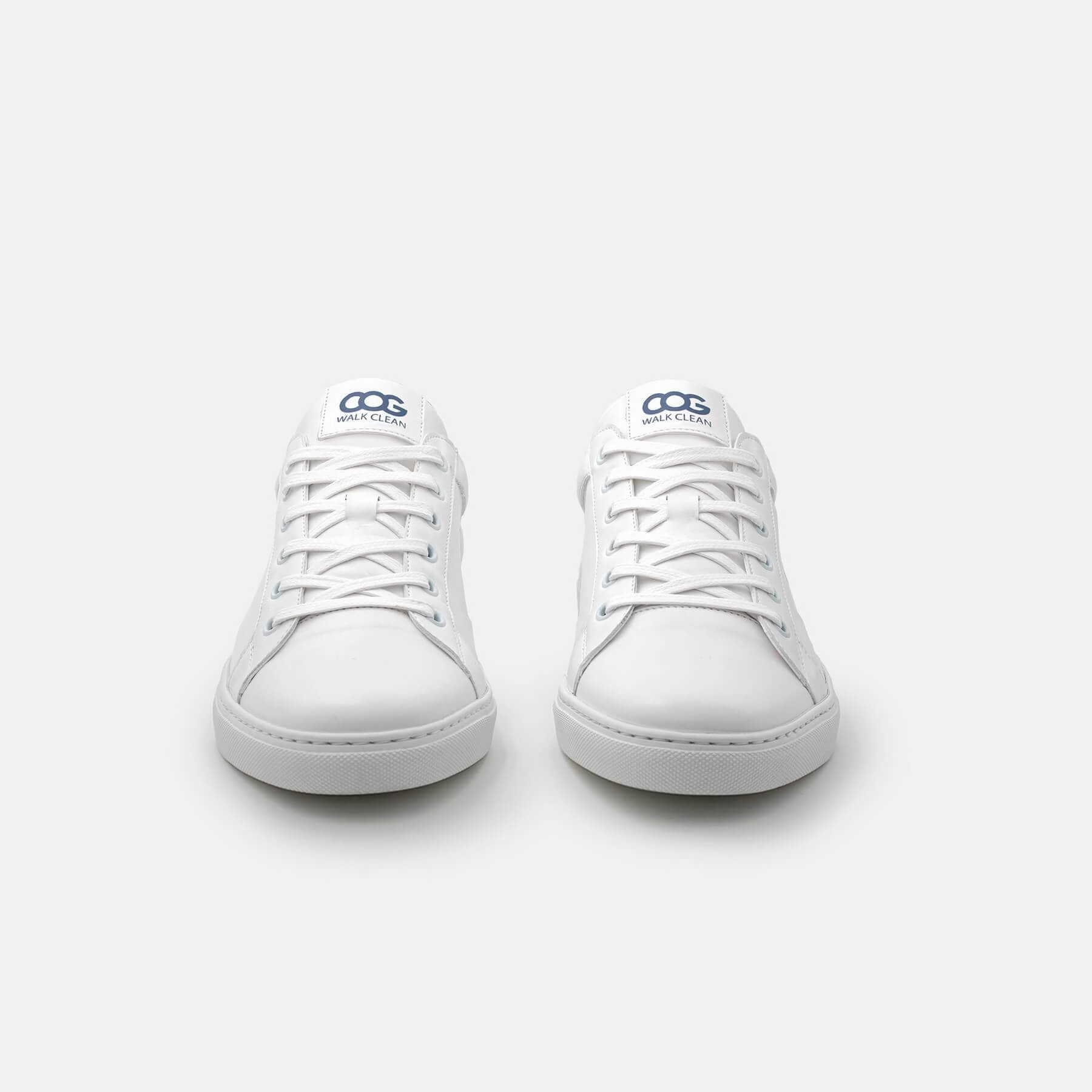 Winton Unisex Vegan Sneakers | White & Blue