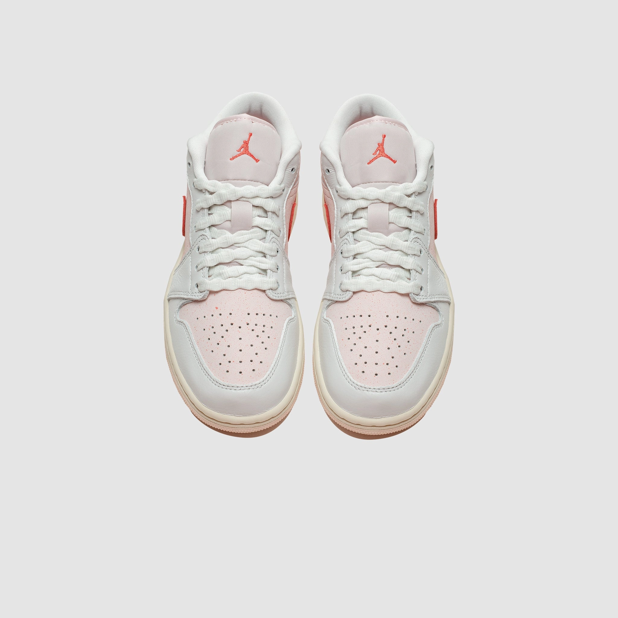 WMNS AIR JORDAN 1 LOW SE "MAGIC EMBER"