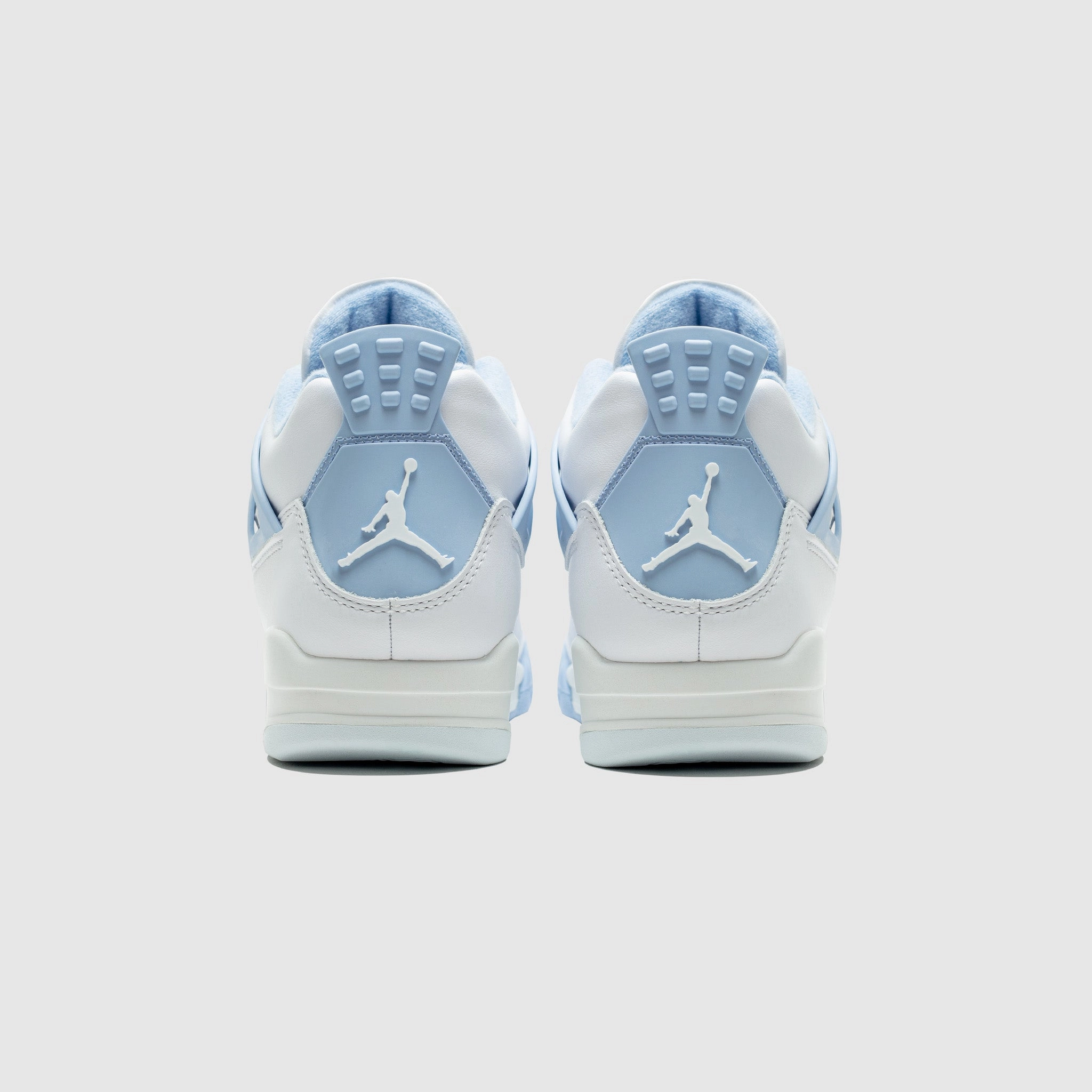 WMNS AIR JORDAN 4 RETRO "FORGET ME NOT"