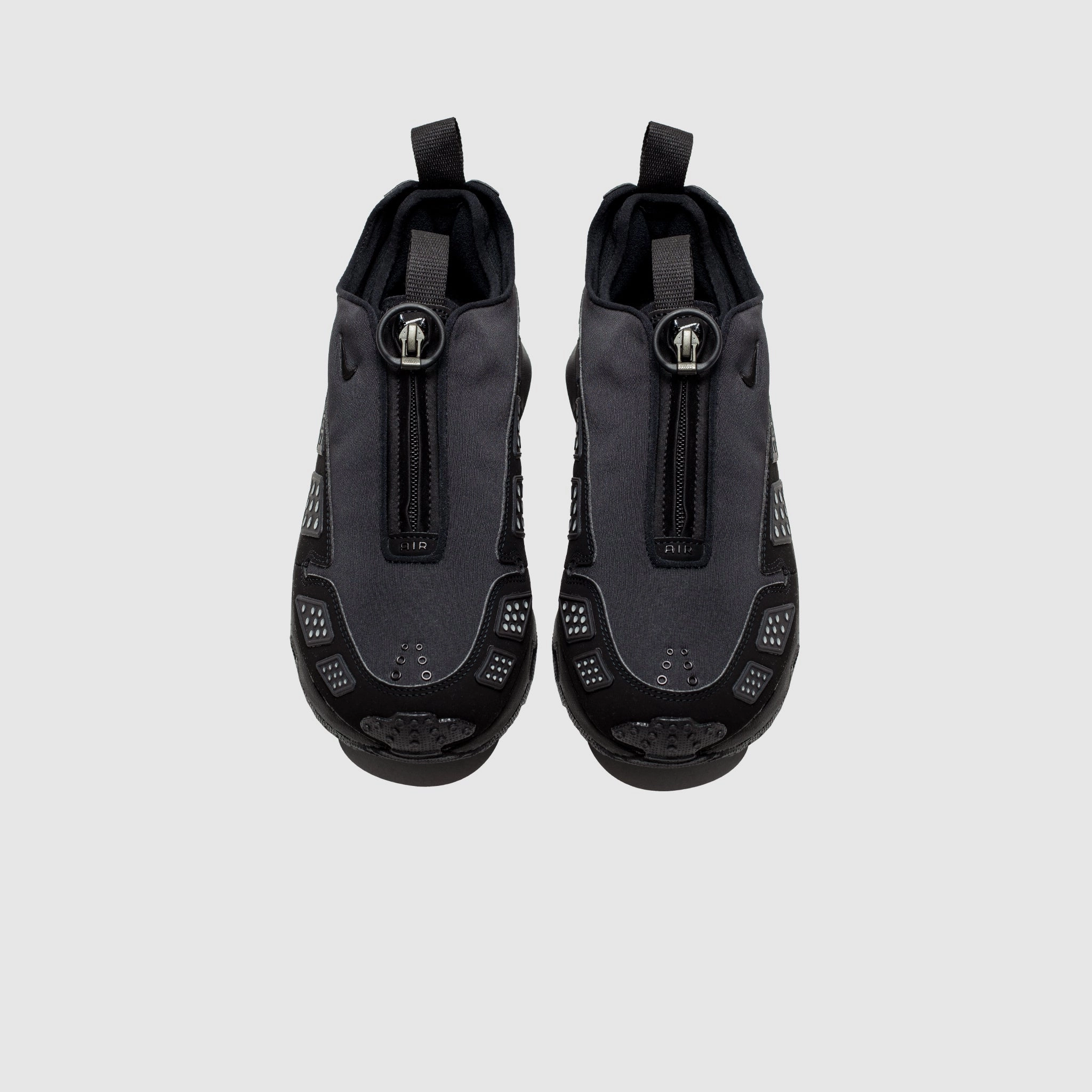WMNS AIR MAX SUNDER "BLACK & SILVER"