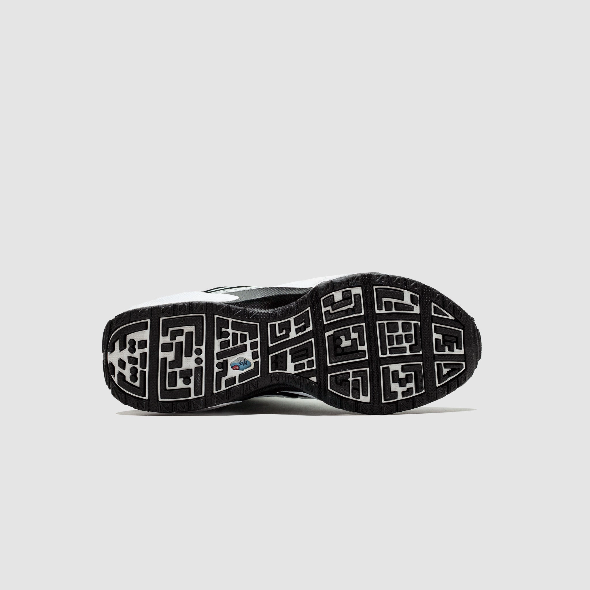 WMNS AIR MAX SUNDER "PANDA"