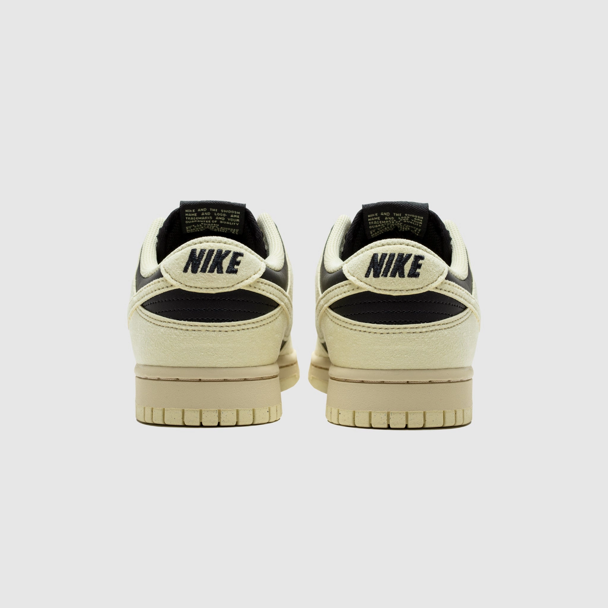 WMNS DUNK LOW "ALABASTER"