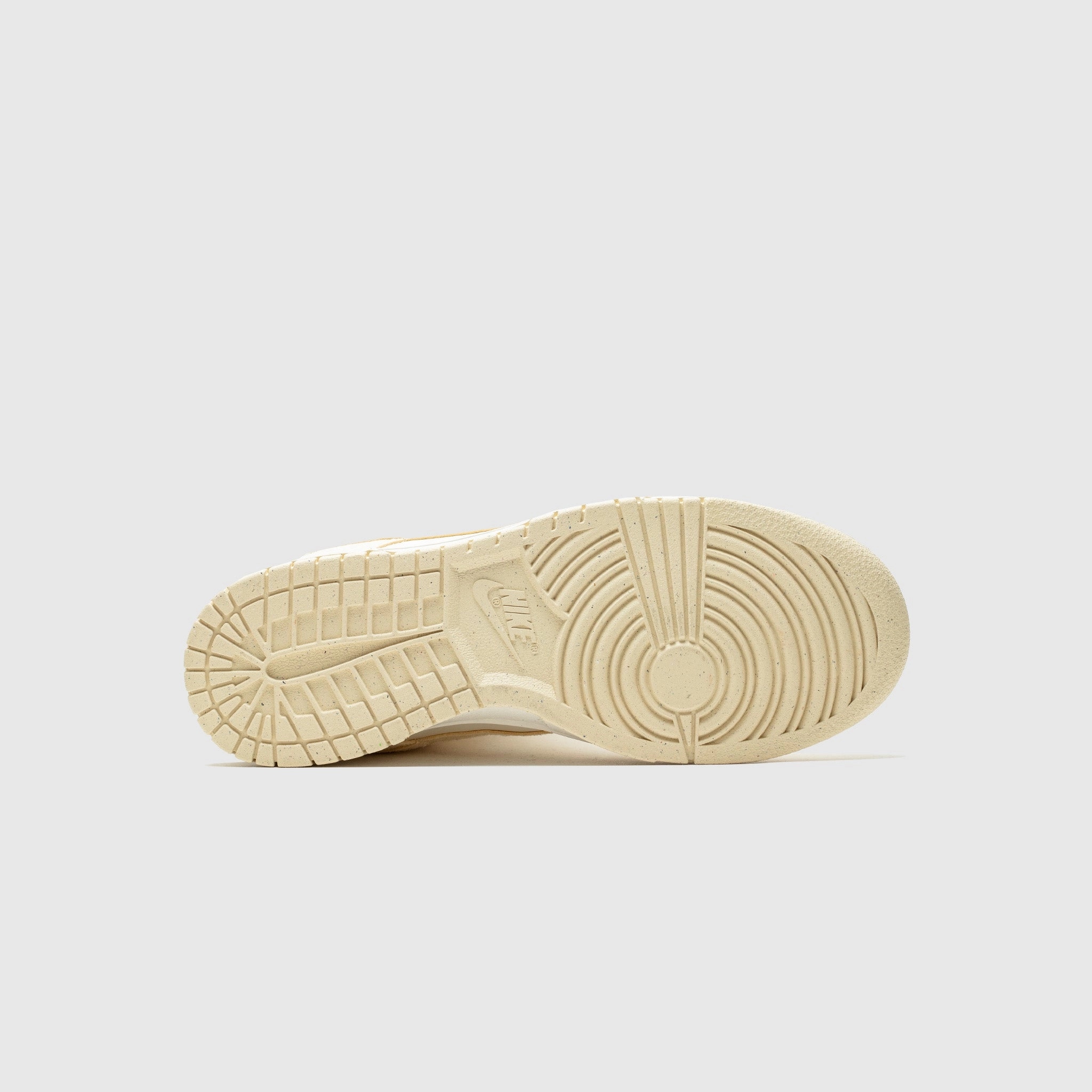 WMNS DUNK LOW "BEACH PALE"