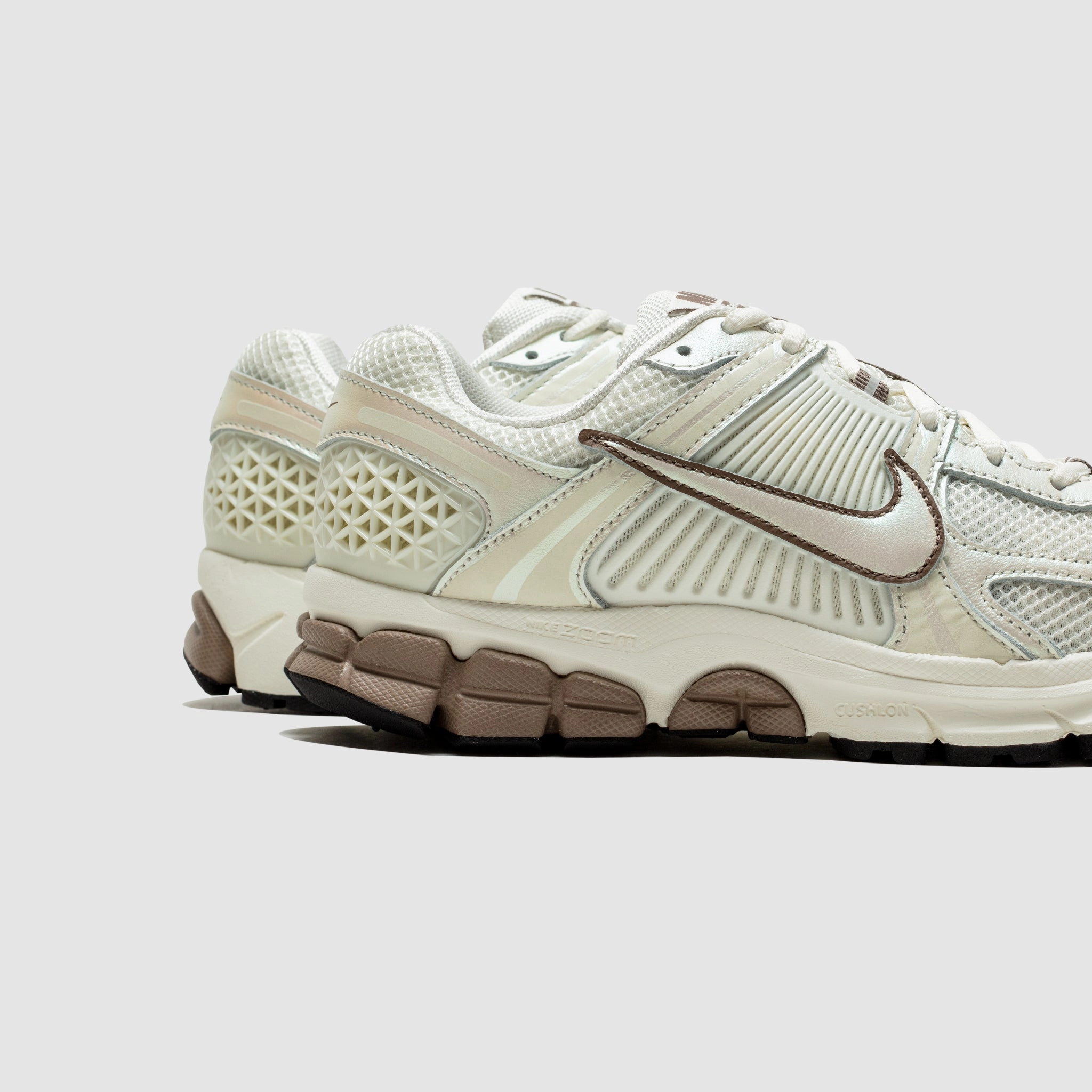 WMNS ZOOM VOMERO 5 "MINK BROWN"