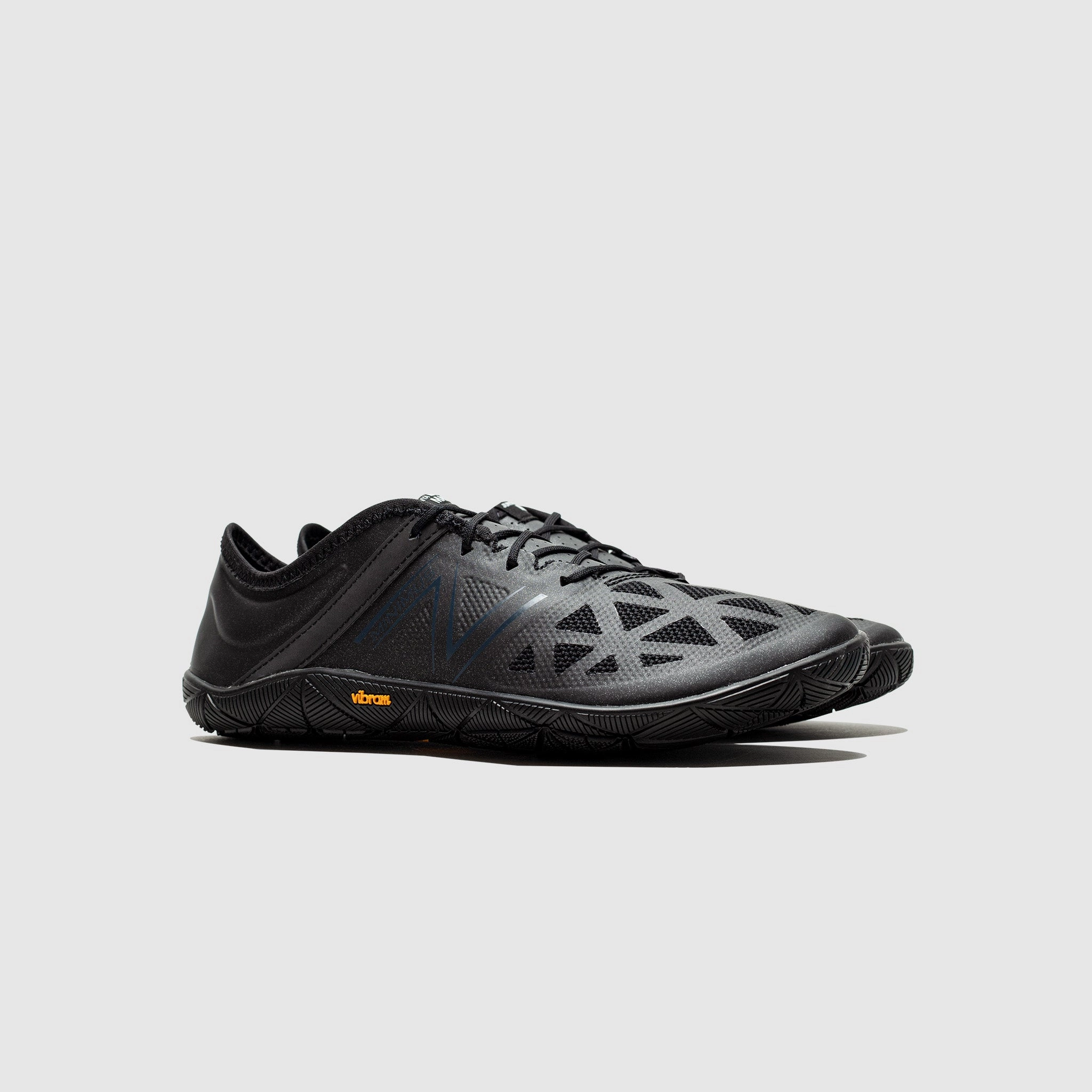 X NEW BALANCE UX200L "BLACK"
