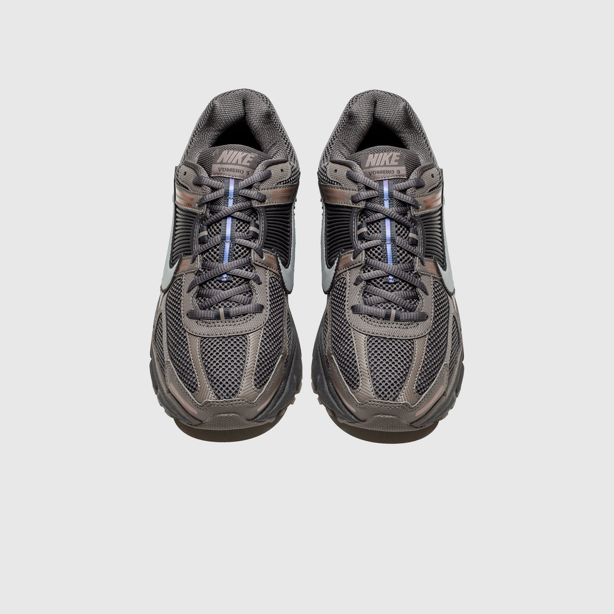 ZOOM VOMERO 5 "CAVE STONE"