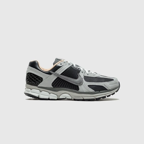 ZOOM VOMERO 5 "DARK SMOKE GREY"