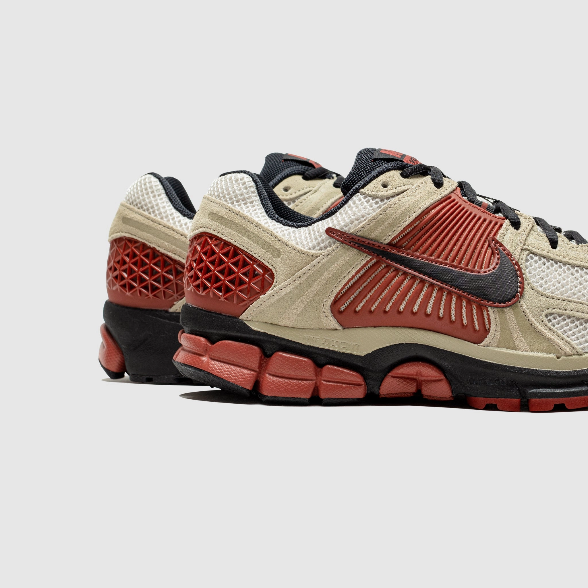 ZOOM VOMERO 5 "DESERT KHAKI"